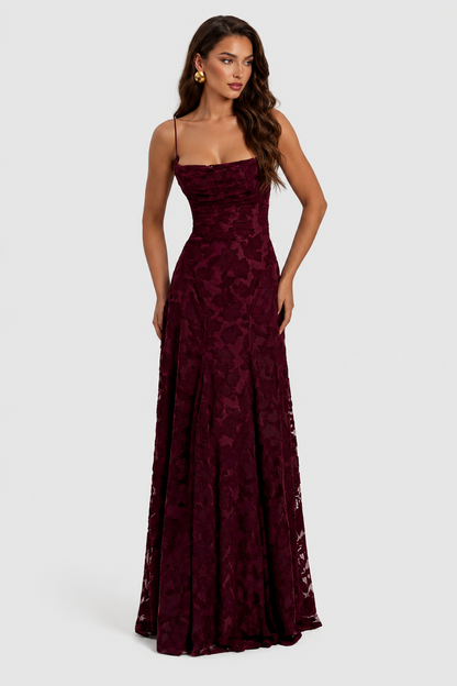 Sofía - Vestido Largo de Encaje Floral