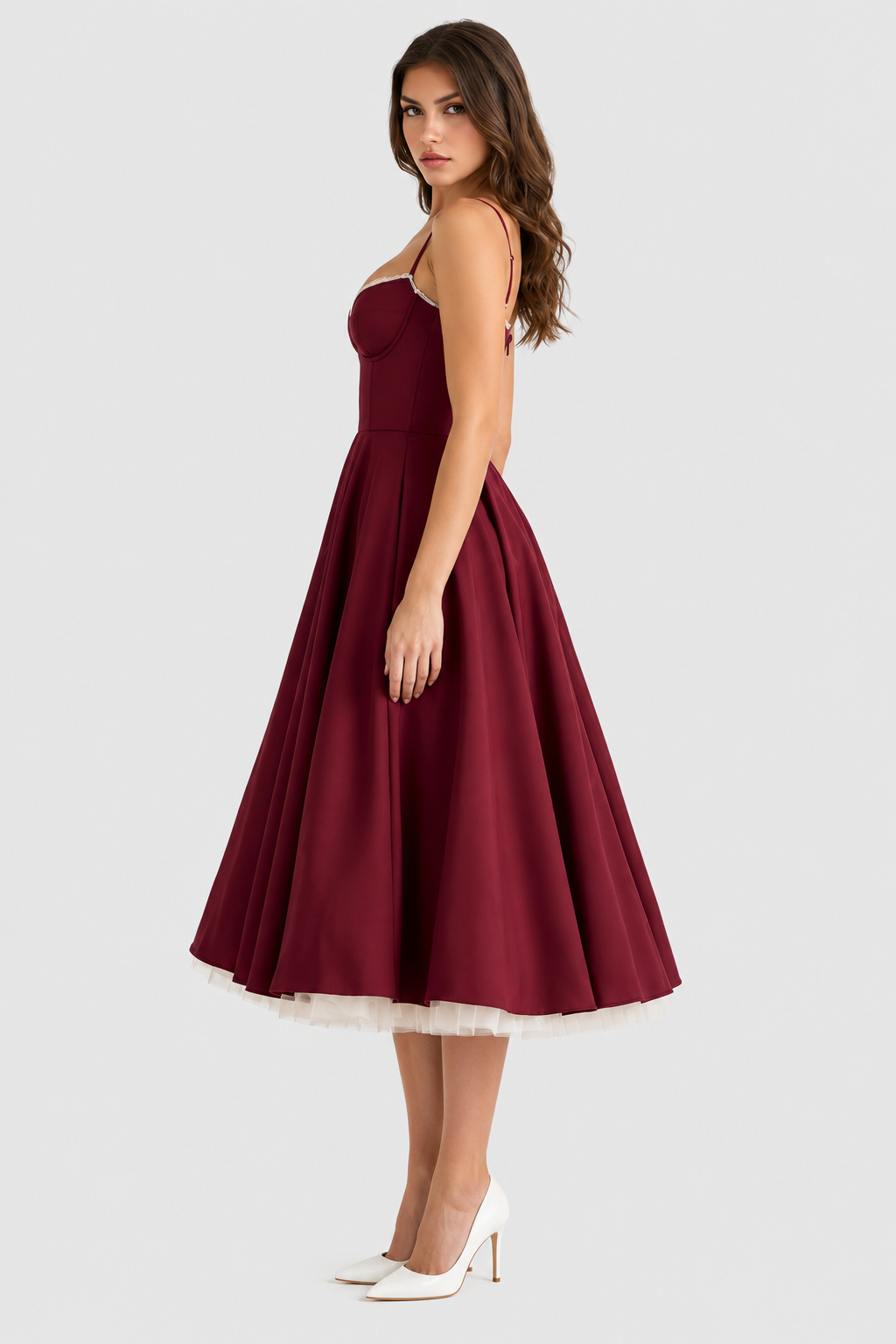Selena - Vestido midi con capas de tul