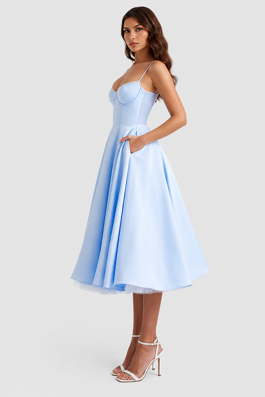 Selena - Vestido midi con capas de tul